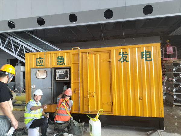 昌平怎样判断空气滤清器是否需要更换？